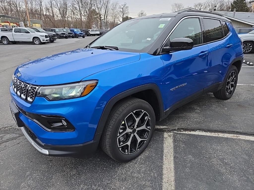 new 2025 Jeep Compass car, priced at $32,435