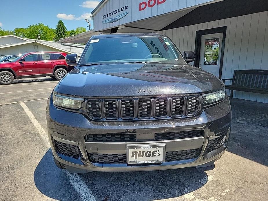 new 2024 Jeep Grand Cherokee L car, priced at $49,075