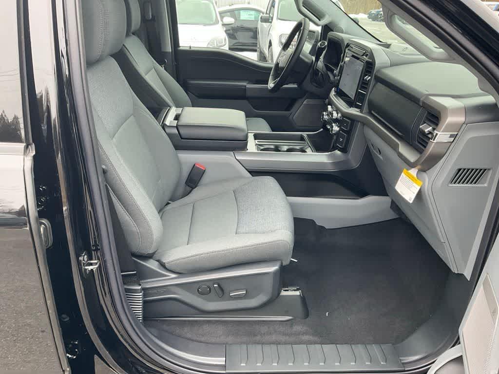 new 2025 Ford F-150 car, priced at $59,650