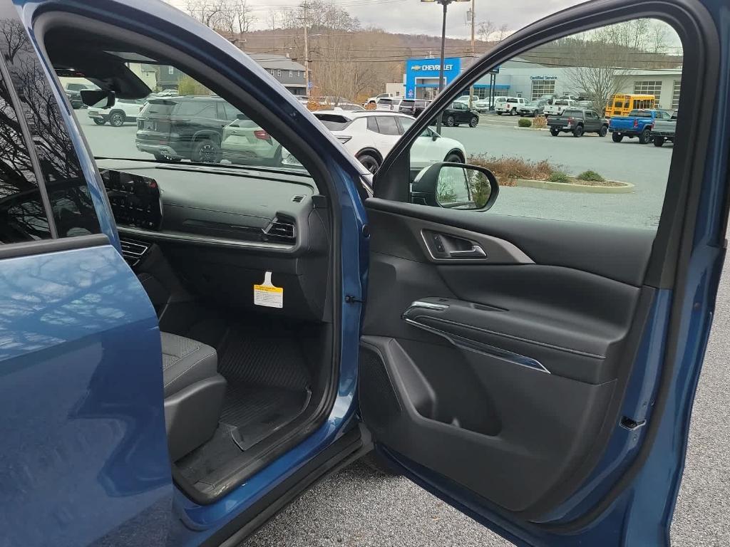 new 2026 Chevrolet Traverse car, priced at $46,345