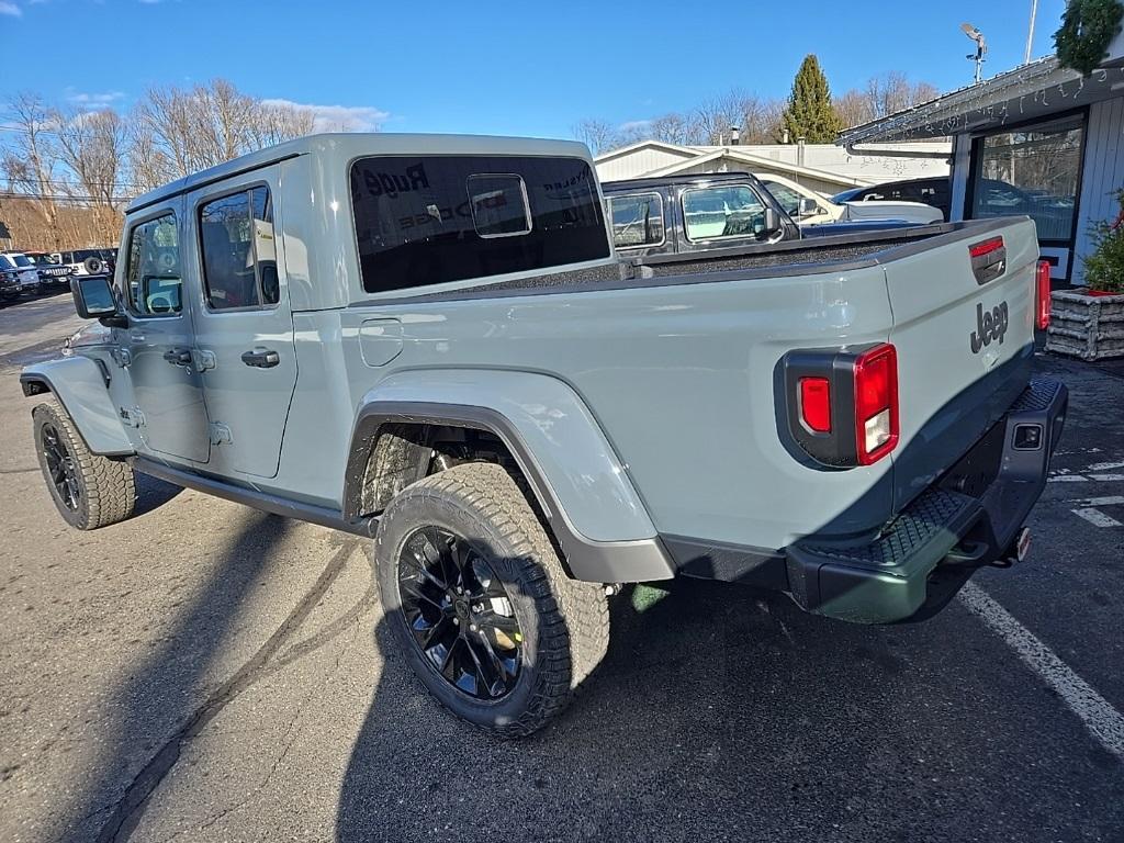 new 2025 Jeep Gladiator car