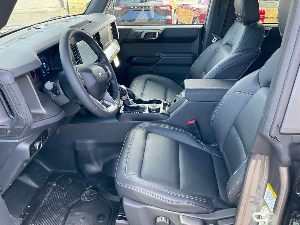 new 2025 Ford Bronco car, priced at $62,361
