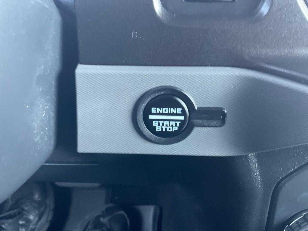 used 2023 Ford Bronco car, priced at $33,900