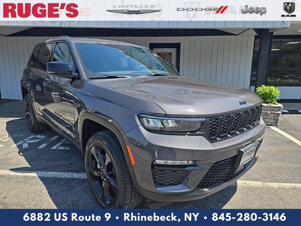 new 2025 Jeep Grand Cherokee car, priced at $47,606