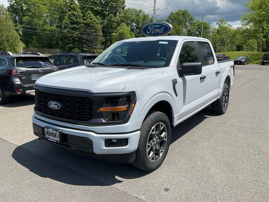 new 2025 Ford F-150 car, priced at $48,662