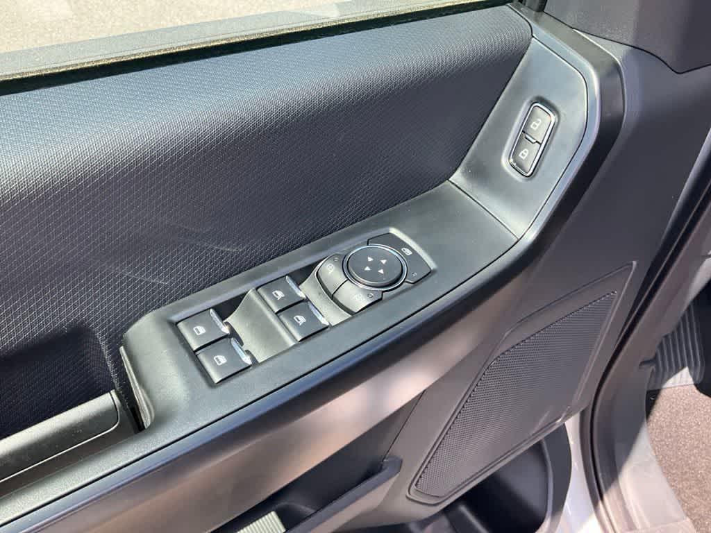 new 2025 Ford F-150 car, priced at $52,555