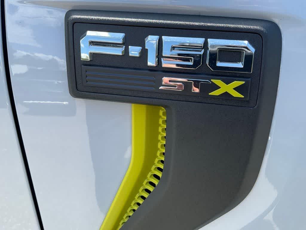 new 2025 Ford F-150 car, priced at $52,555