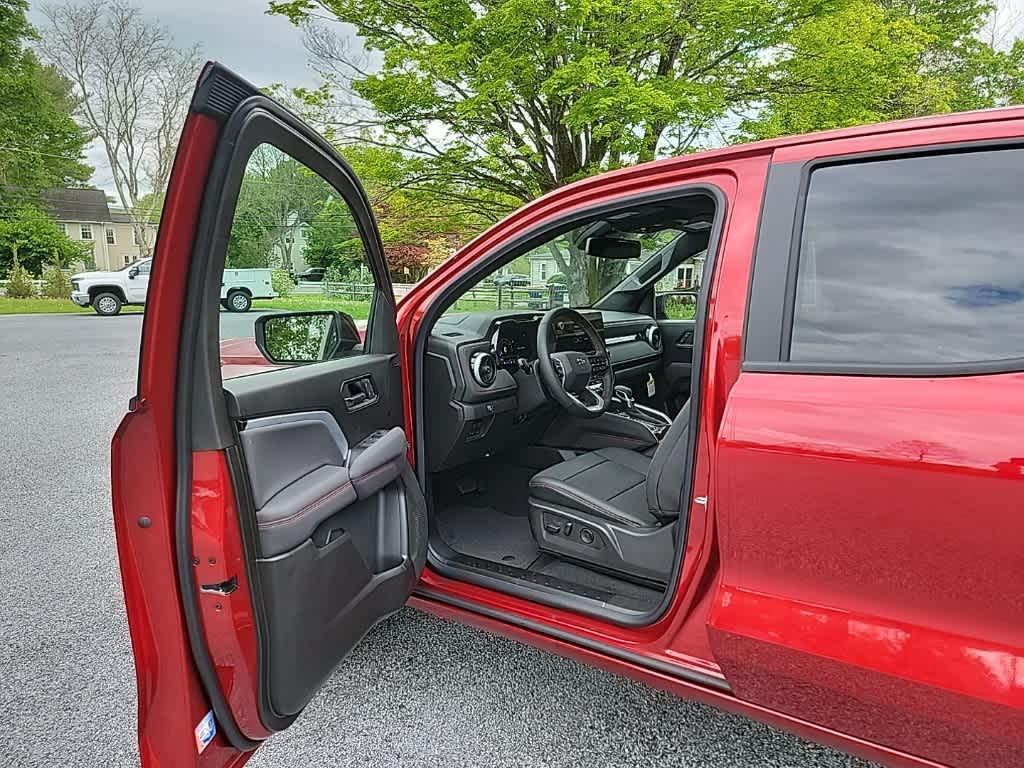 new 2025 Chevrolet Colorado car, priced at $50,785