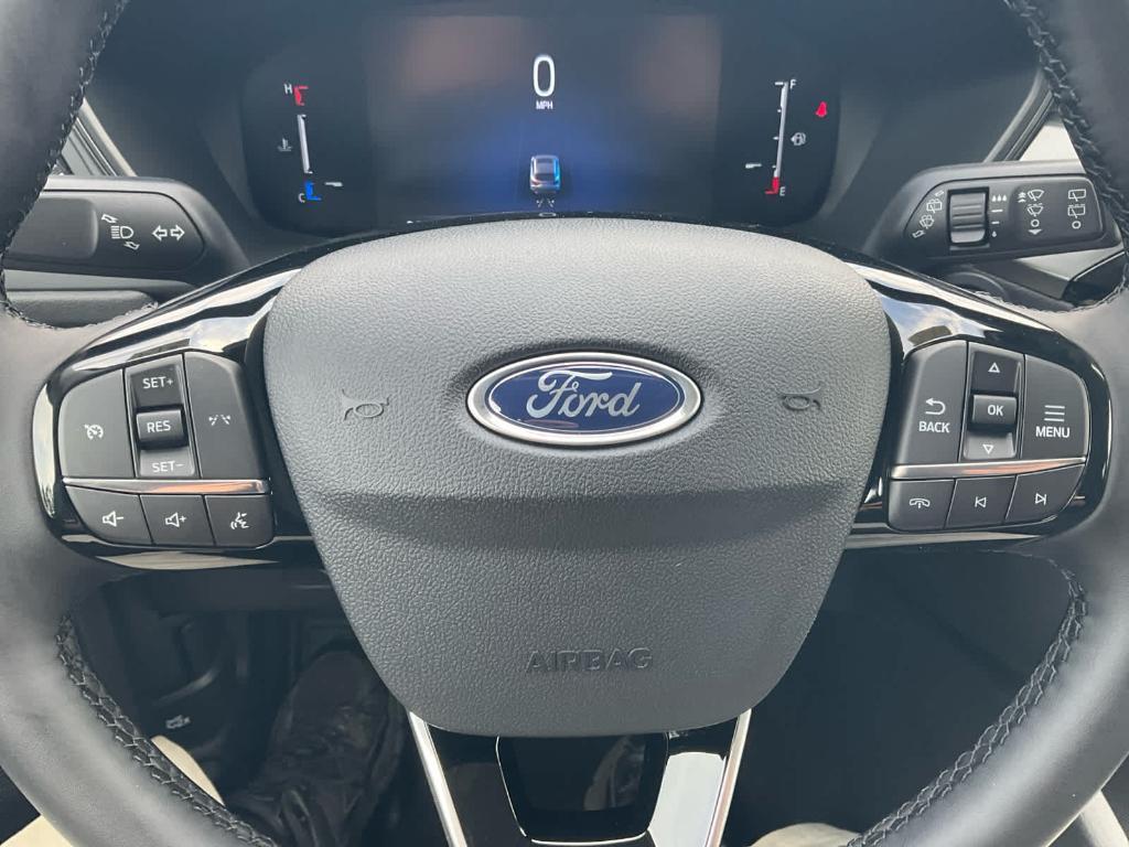 new 2025 Ford Escape car, priced at $33,405