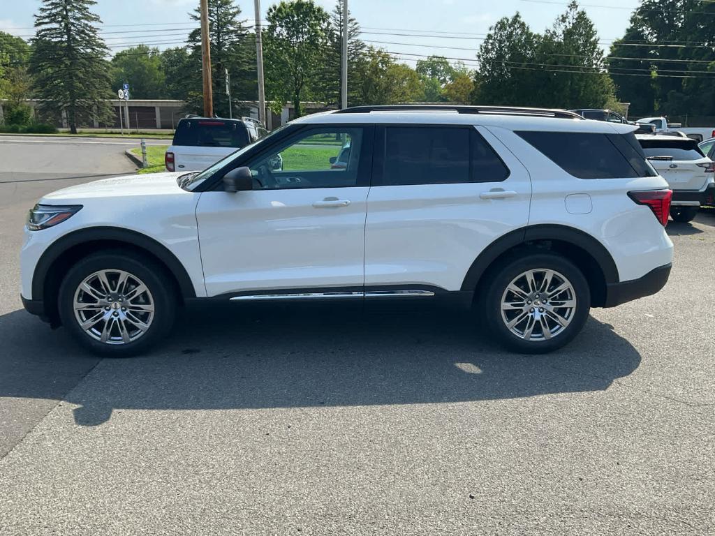new 2025 Ford Explorer car, priced at $50,445