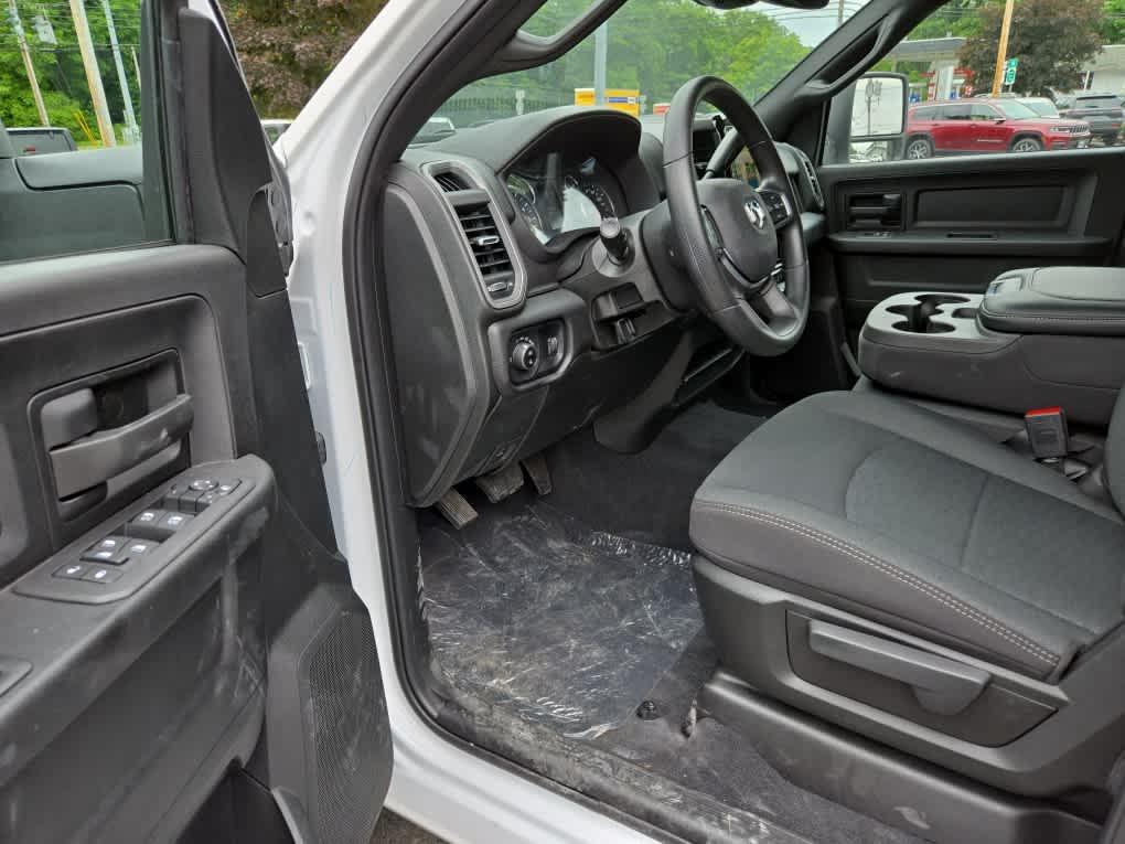 new 2025 Ram 2500 car, priced at $63,375