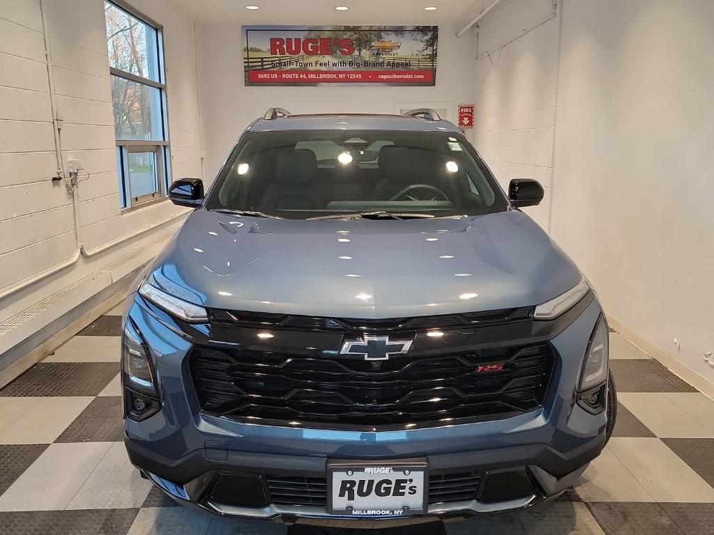 used 2025 Chevrolet Equinox car, priced at $32,900