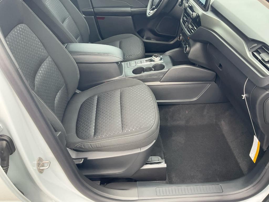 new 2025 Ford Escape car, priced at $32,999