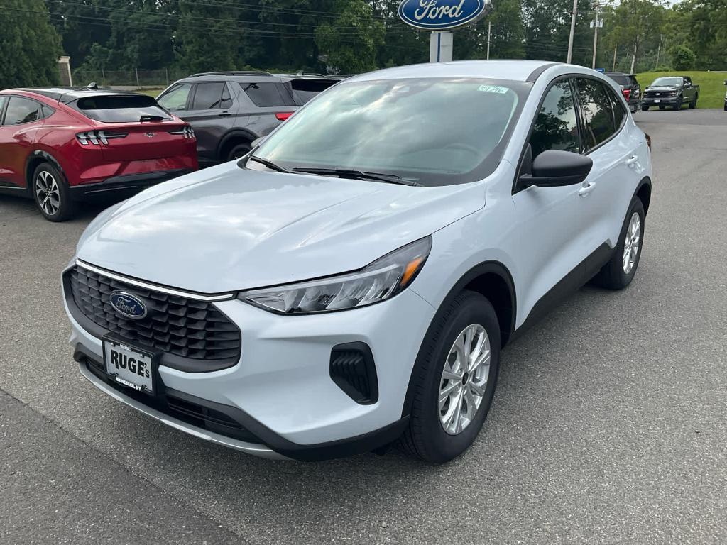new 2025 Ford Escape car, priced at $32,999