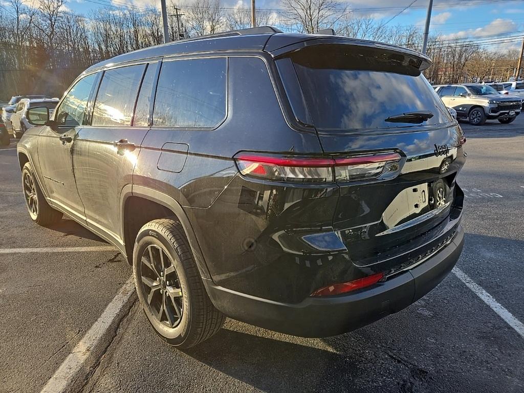 new 2025 Jeep Grand Cherokee L car