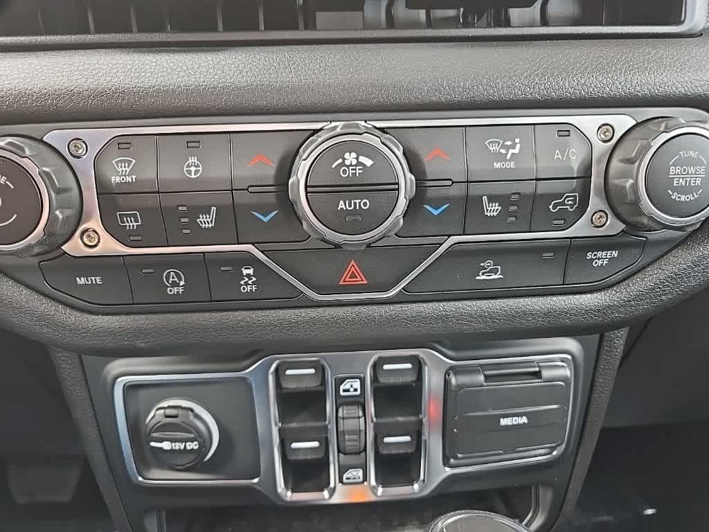 new 2025 Jeep Gladiator car, priced at $53,473