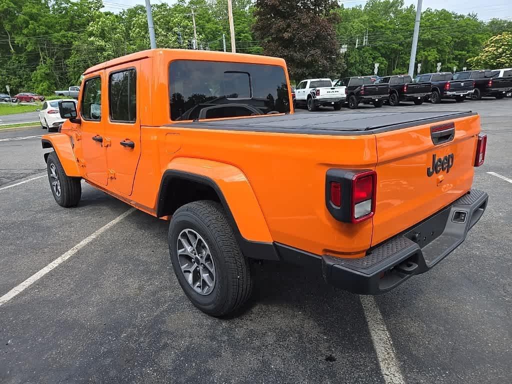 new 2025 Jeep Gladiator car, priced at $53,473
