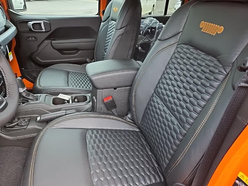 new 2025 Jeep Gladiator car, priced at $53,473