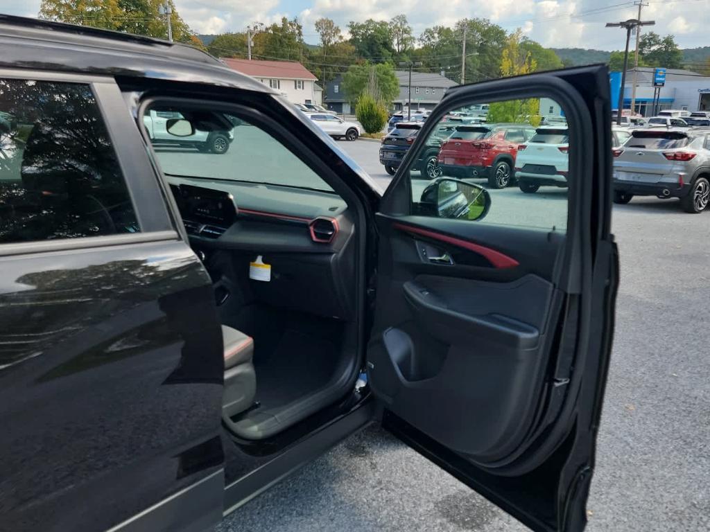 new 2026 Chevrolet TrailBlazer car, priced at $35,470