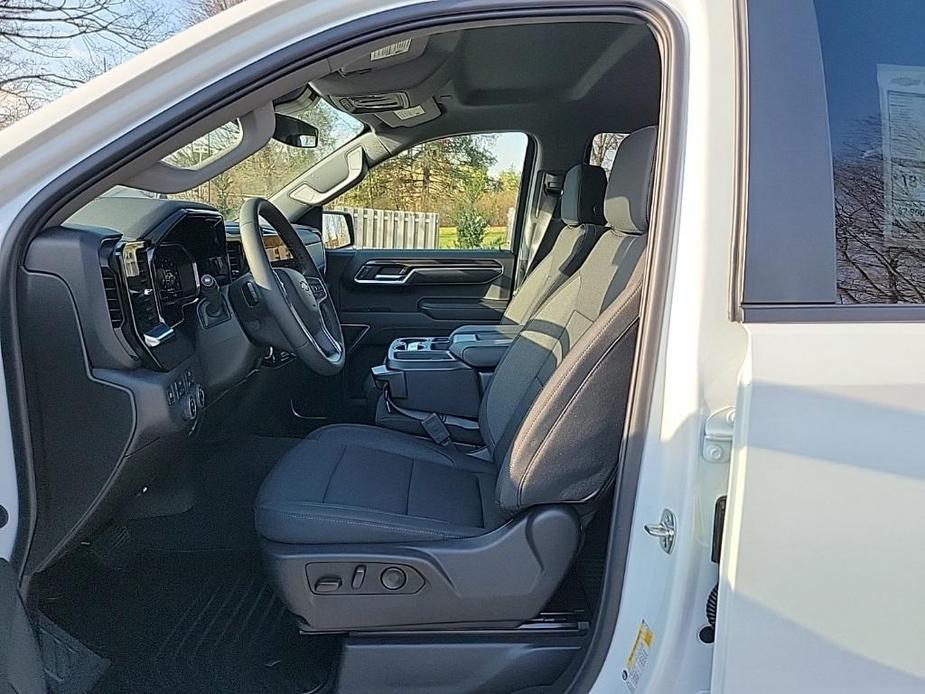 new 2025 Chevrolet Silverado 1500 car