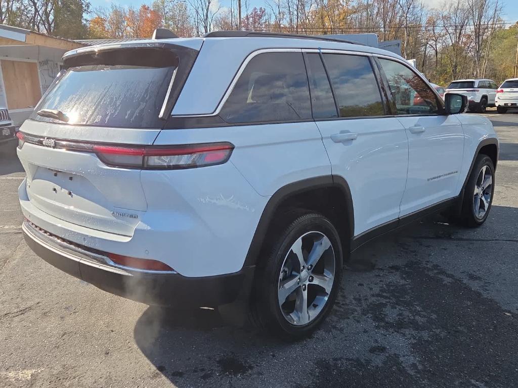 new 2025 Jeep Grand Cherokee car, priced at $53,140