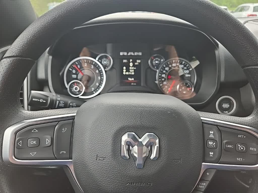 new 2025 Ram 1500 car, priced at $45,724