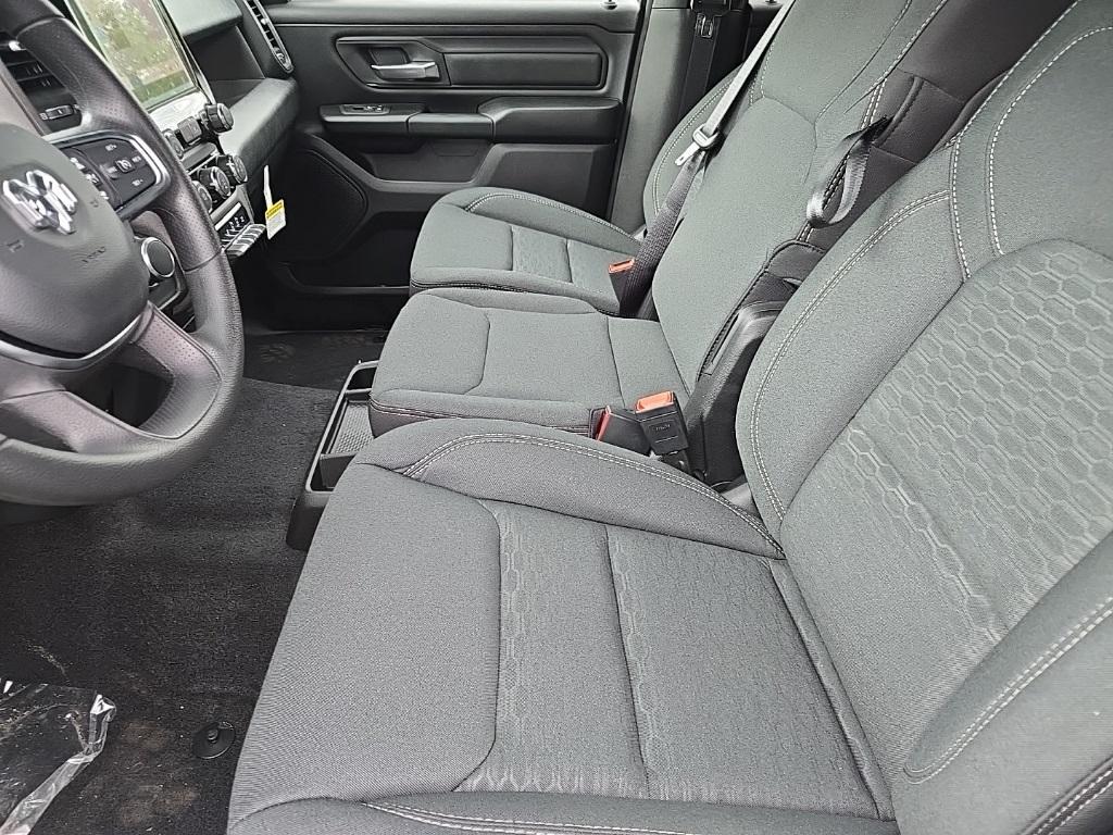new 2025 Ram 1500 car, priced at $45,724