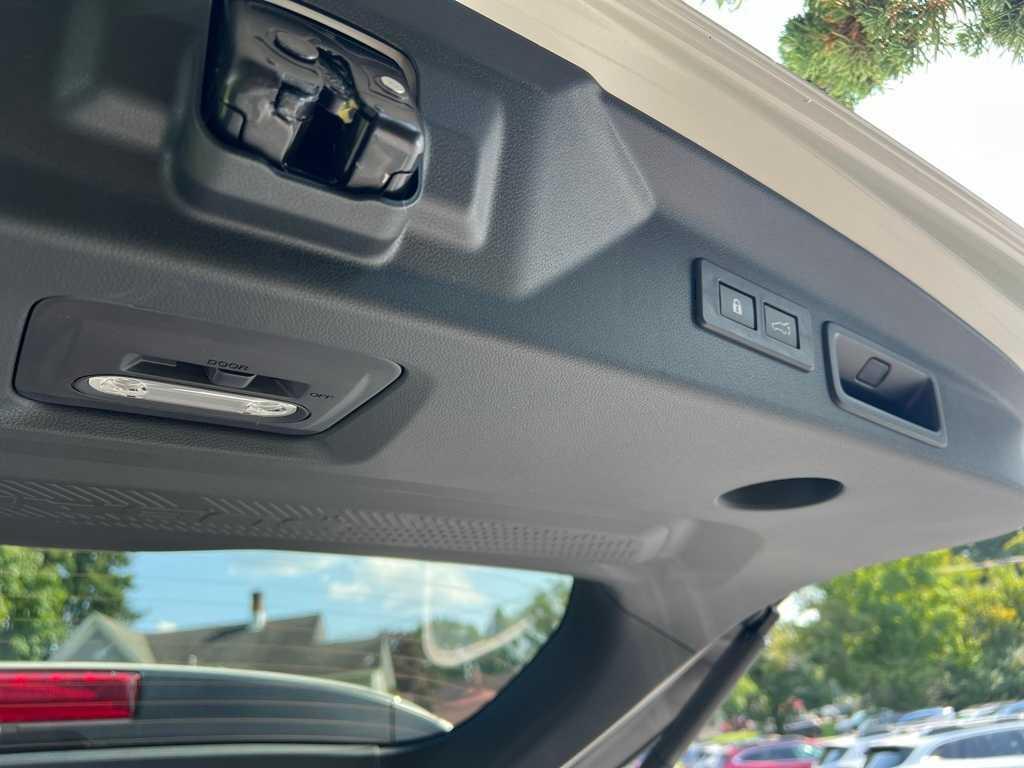 new 2025 Subaru Forester car, priced at $36,125