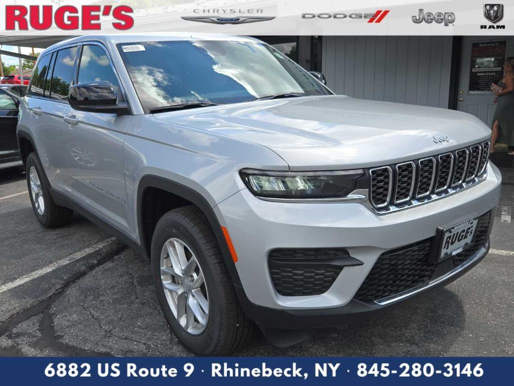 new 2025 Jeep Grand Cherokee car, priced at $38,602