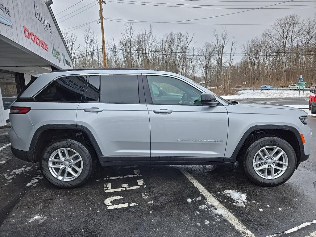 new 2025 Jeep Grand Cherokee car