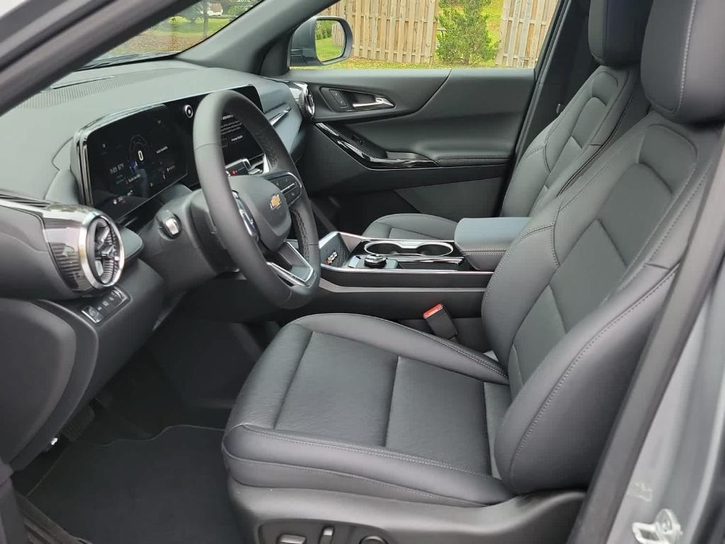 new 2026 Chevrolet Equinox car, priced at $34,810