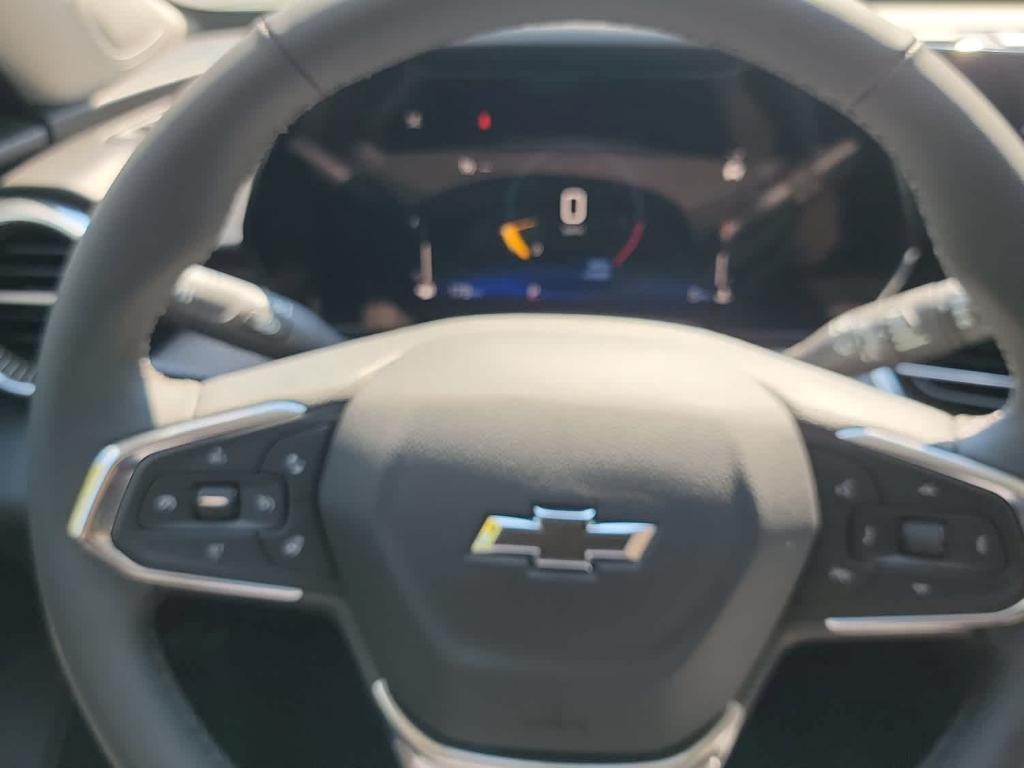 new 2025 Chevrolet Trax car, priced at $26,160