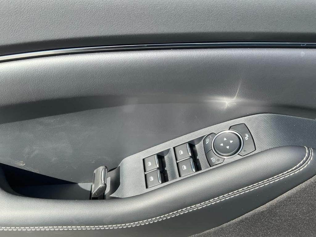 new 2025 Ford Mustang Mach-E car, priced at $42,800