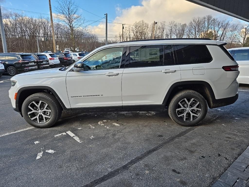 new 2025 Jeep Grand Cherokee L car, priced at $46,950