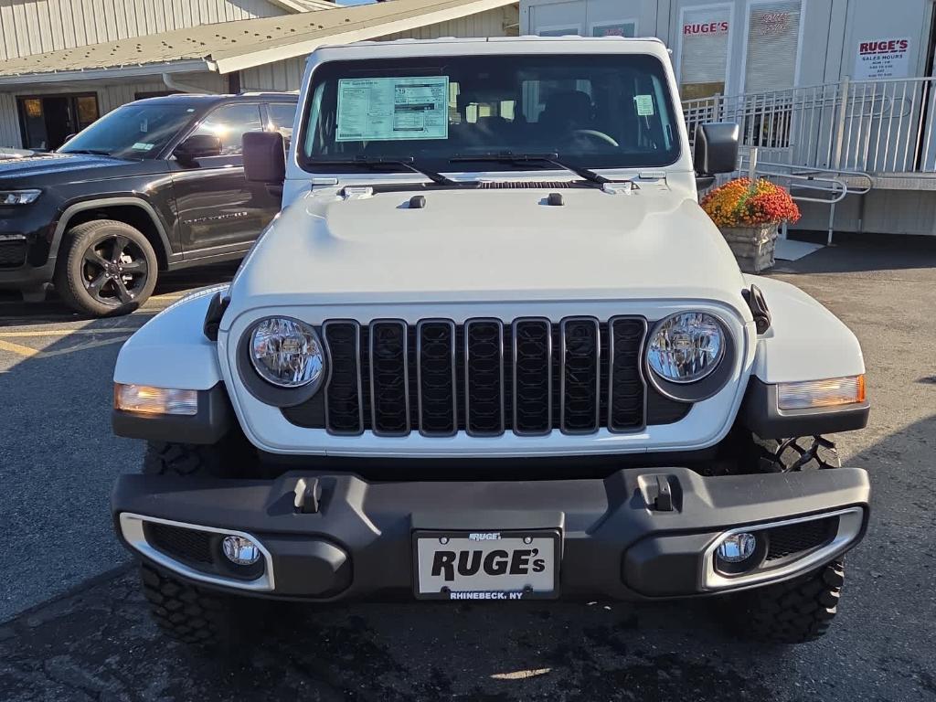 new 2025 Jeep Gladiator car, priced at $47,860