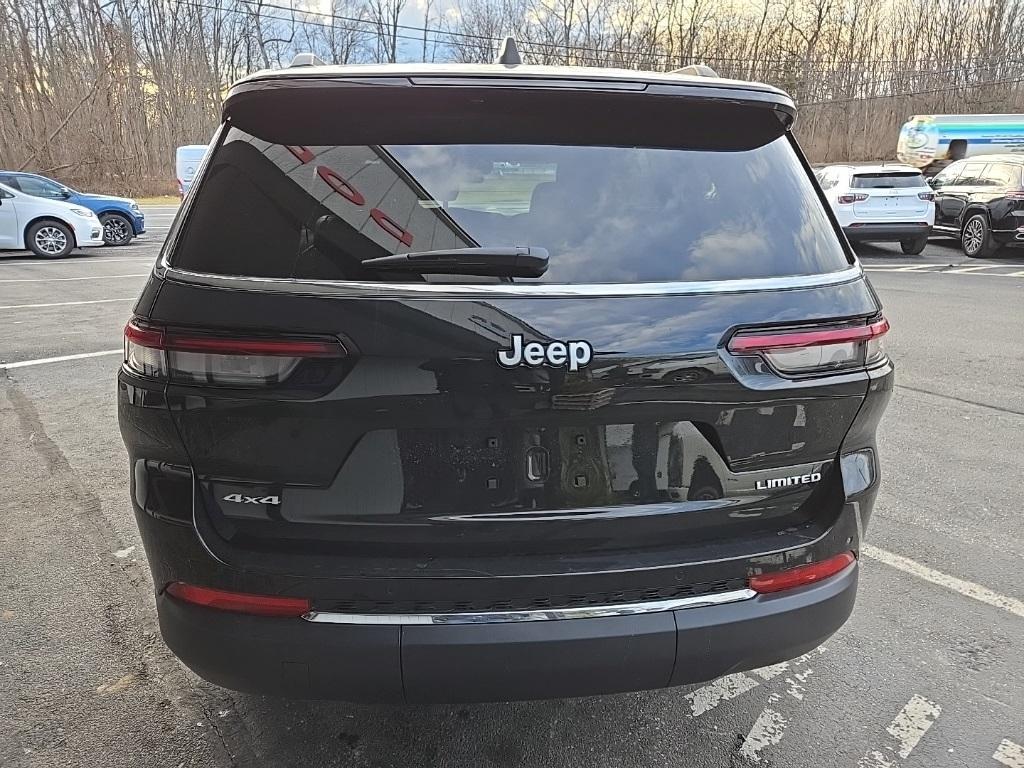 new 2025 Jeep Grand Cherokee L car