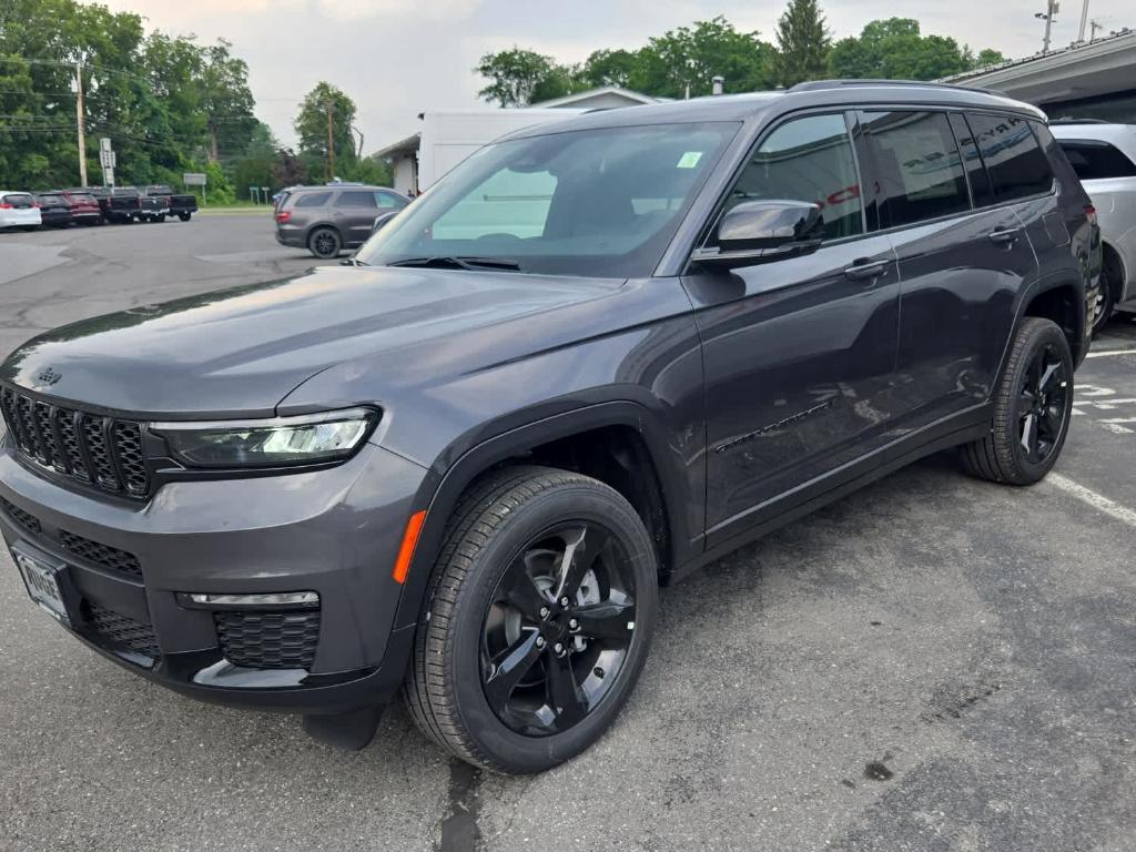new 2025 Jeep Grand Cherokee L car, priced at $50,142