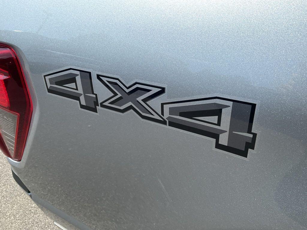 new 2025 Ford F-150 car, priced at $46,880