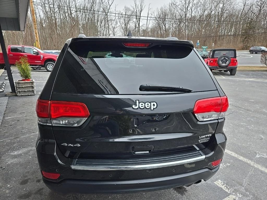 used 2015 Jeep Grand Cherokee car, priced at $15,900