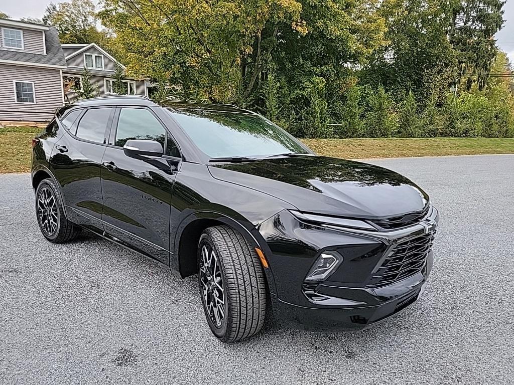 new 2025 Chevrolet Blazer car, priced at $48,866