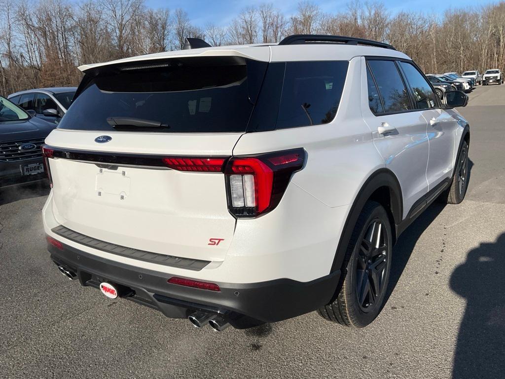 new 2025 Ford Explorer car