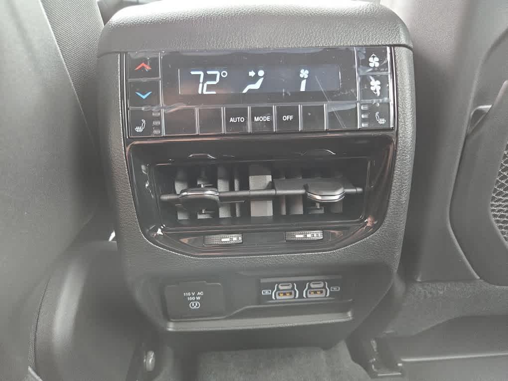 new 2025 Jeep Grand Cherokee L car, priced at $52,757