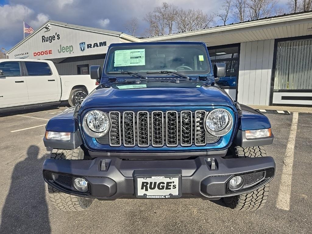 new 2025 Jeep Gladiator car