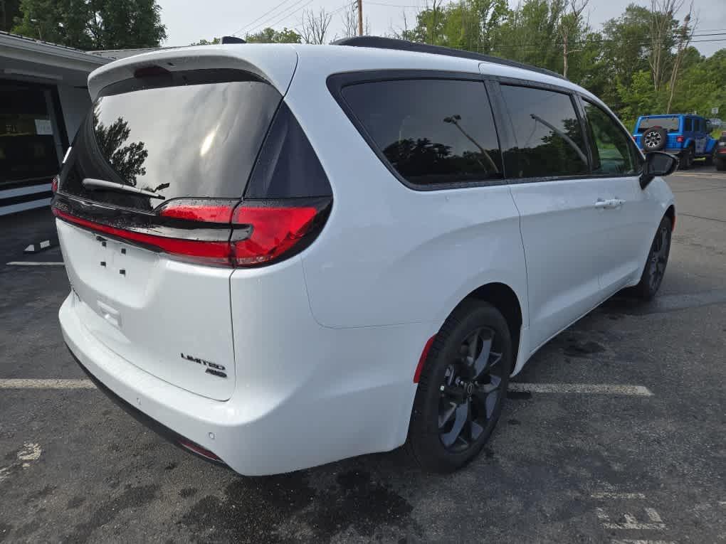 new 2026 Chrysler Pacifica car, priced at $50,900