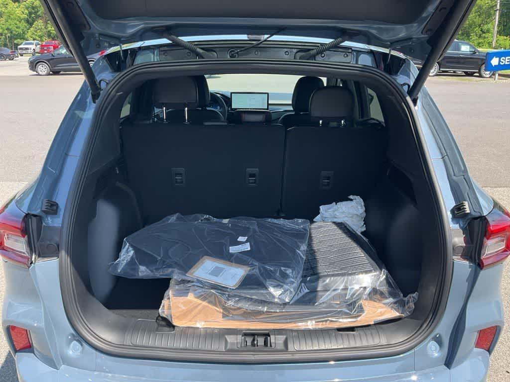 new 2025 Ford Escape car, priced at $39,575
