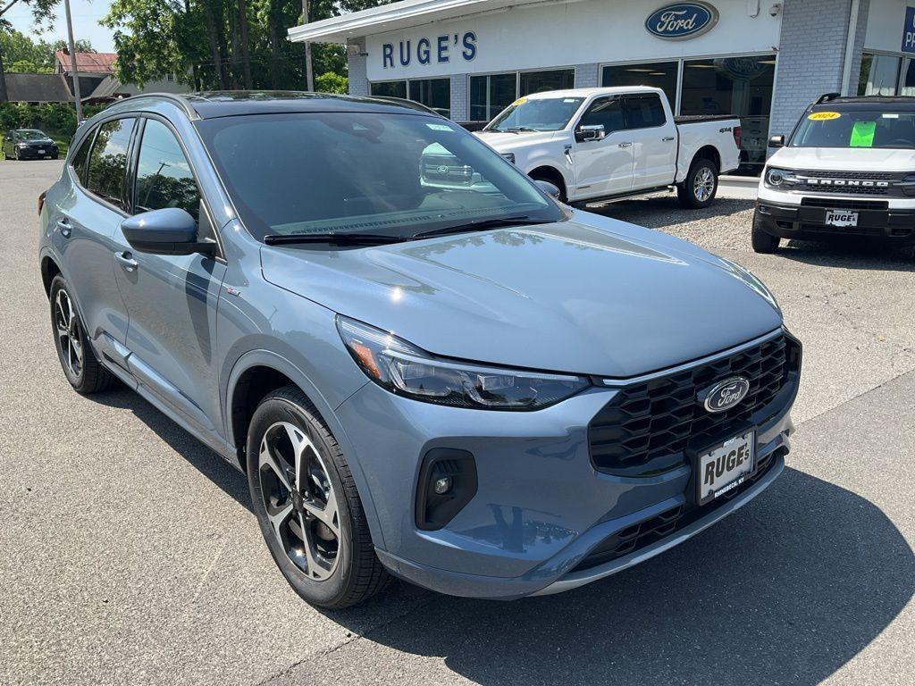 new 2025 Ford Escape car, priced at $36,835