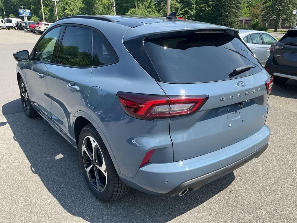 new 2025 Ford Escape car, priced at $39,575