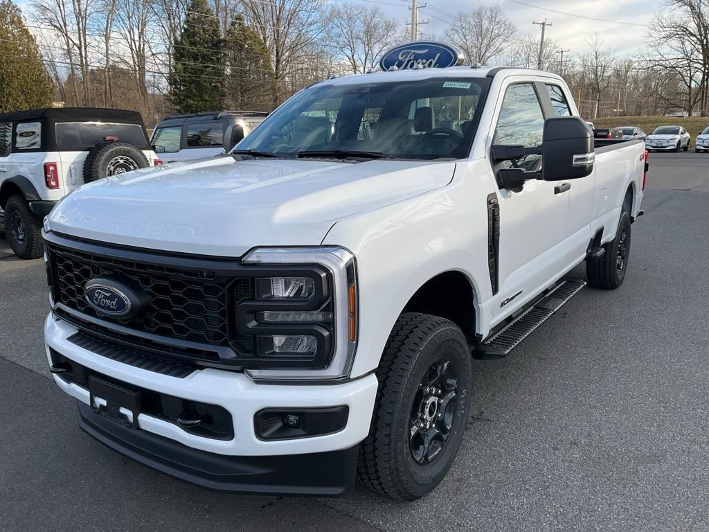 new 2024 Ford F-350 car, priced at $72,010