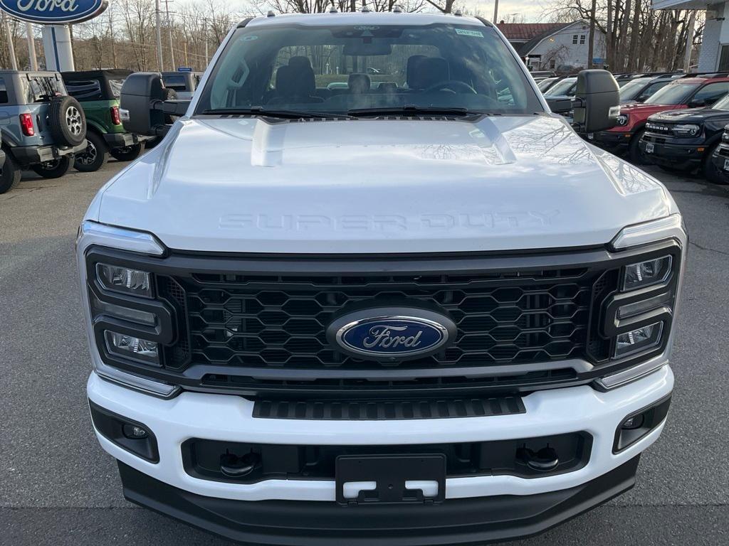 new 2024 Ford F-350 car, priced at $72,010