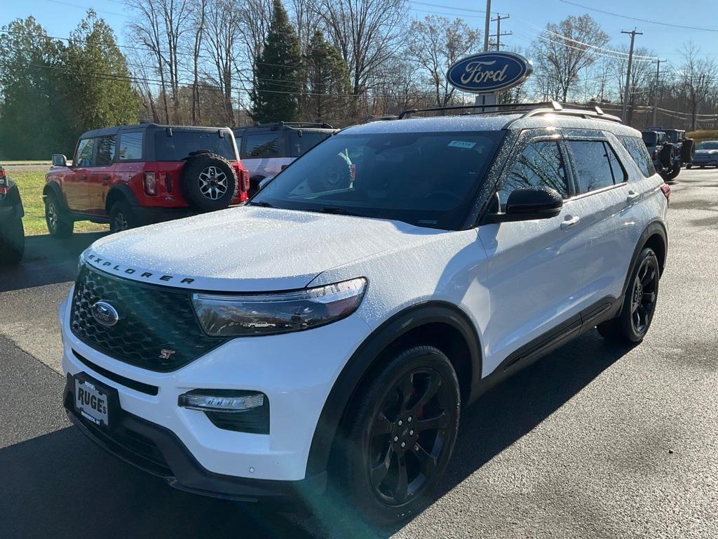 used 2022 Ford Explorer car, priced at $39,393